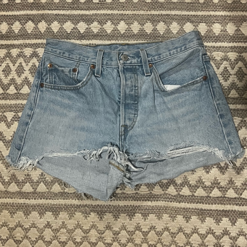 Levi's 501 Original Blue Jean Shorts with Frayed Hem - Picture 1 of 7